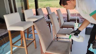 Cadeiras e Poltronas